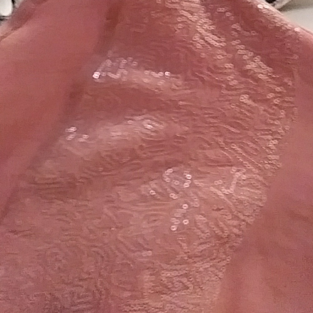 Tanktop - Picture 2 of 3